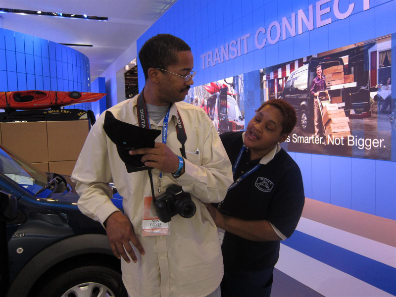 Illustration for article titled Booth Professionals of the 2010 Detroit Auto Show